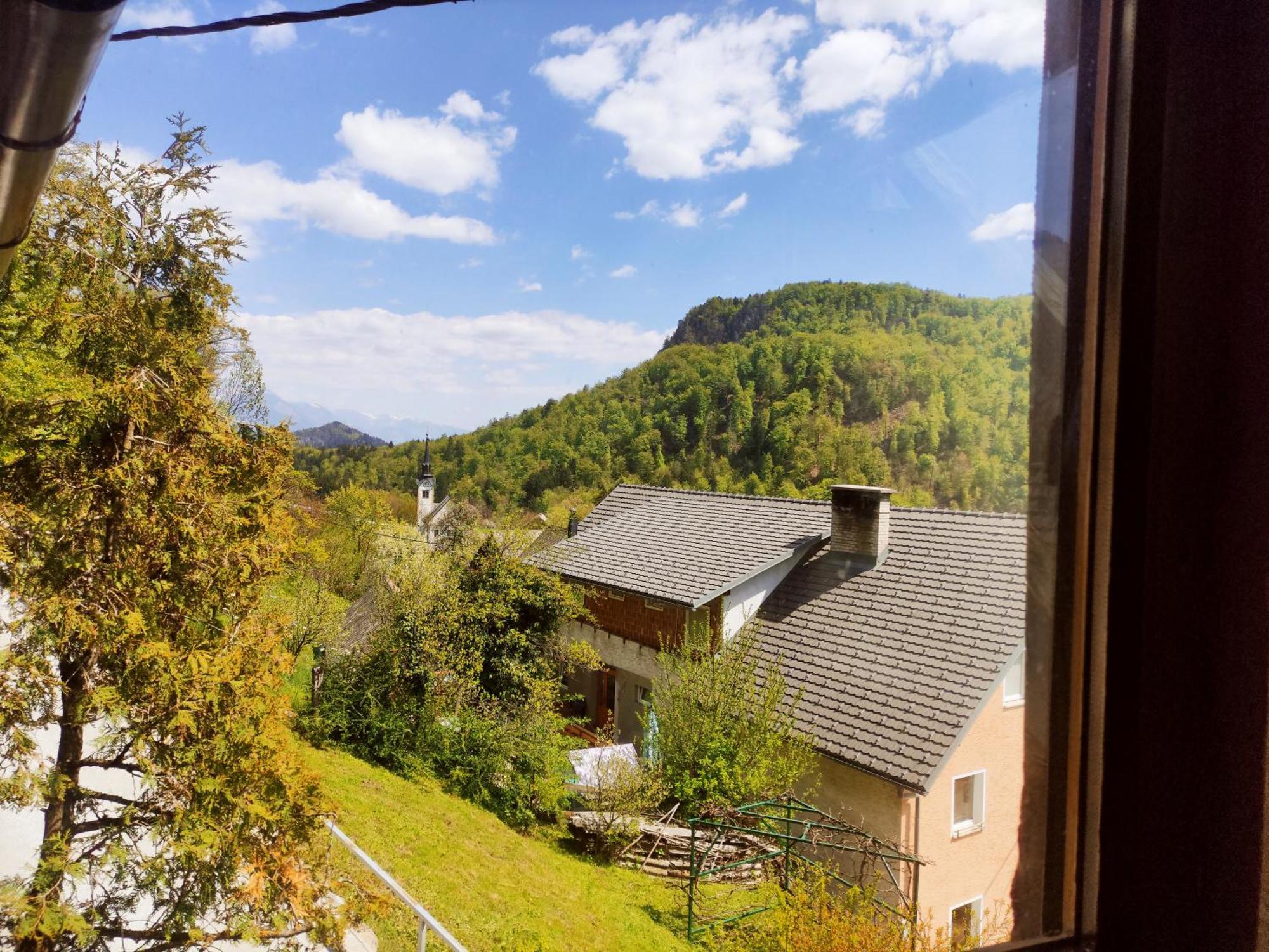 Apartments Under Rock Блед Екстер'єр фото